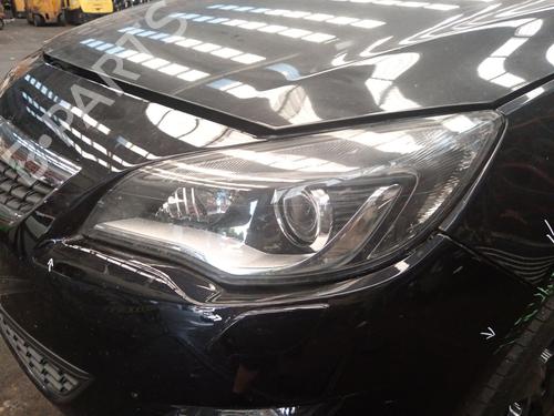 Left headlight OPEL ASTRA J (P10) 2.0 CDTI (68) | BP31048145C28