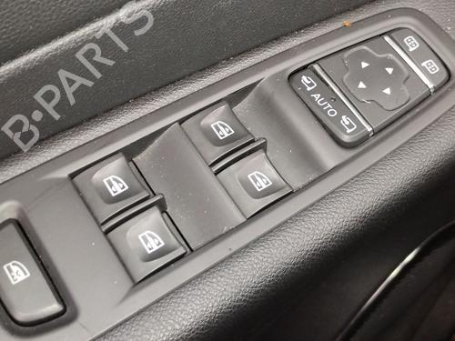 Used Left front window switch Left front window switch 37520487 37520487