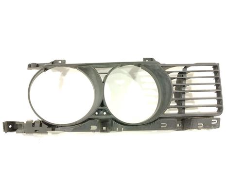 Used Grille Grille 31995774 31995774