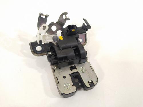 Tailgate lock AUDI A1 Sportback (8XA, 8XF) [2011-2018]  11834810