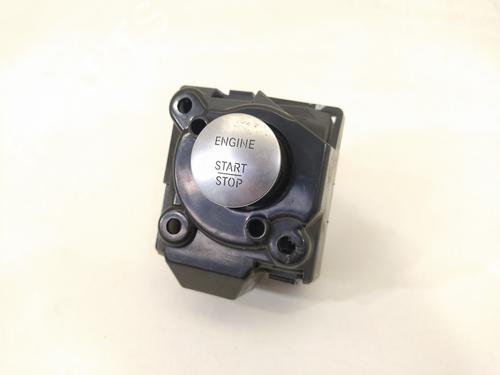 Used Ignition barrel MERCEDES-BENZ GLA-CLASS (X156) GLA 200 (156.943) (156 hp) 5845306