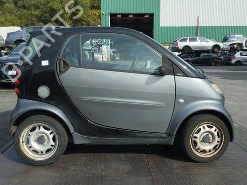 Brugte SMART FORTWO Coupe (450) 0.7 (450.352, 450.332) (61 hp) 4320218