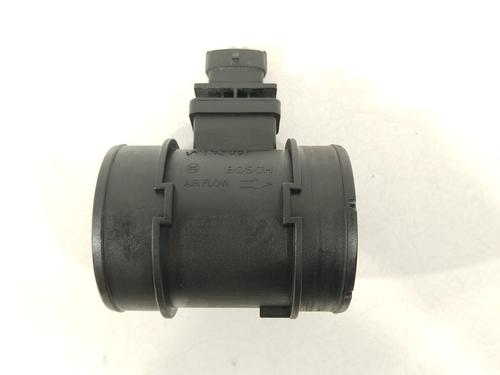 mass-air-flow-sensor-alfa-romeo-159-939_-2005-2006-2007-2008-2009-2010-2011-2012-37407964 main image
