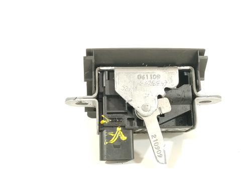 Tailgate lock SEAT LEON (1P1) 1.9 TDI | BP32235293C101