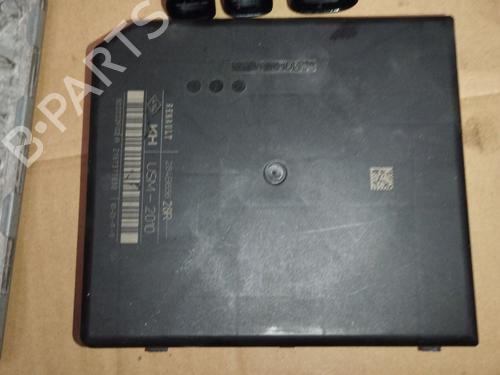 Fuse box RENAULT SCÉNIC III (JZ0/1_) 1.2 TCe | BP32212457E1 