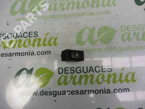 Used Right rear window switch Right rear window switch PEUGEOT 407 (6D_) 2.0 HDi 135 (6DRHRH, 6DRHRE, 6DRHRG, 6DRHRJ) (136 hp) 1844666 1844666