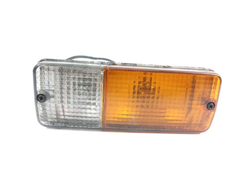 Used Right front indicator Right front indicator 21196230 21196230