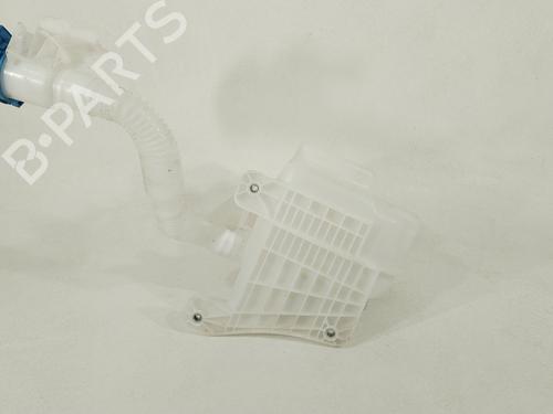 Used Windscreen washer tank Windscreen washer tank VW CADDY V Box Body/MPV (SBA, SBH) 2.0 TDi (102 hp) 36460534 36460534