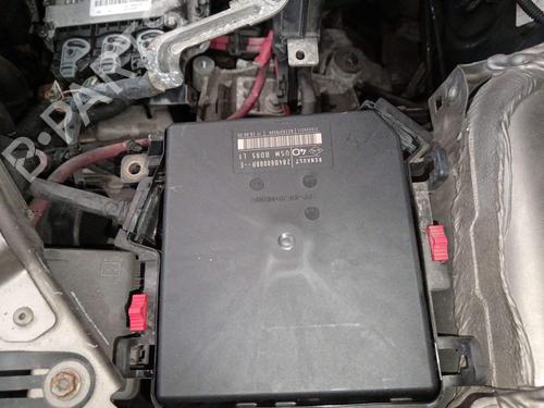 Used Fuse box Fuse box 35800505 35800505