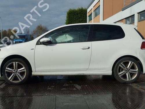 Brugte VW GOLF VI (5K1) 2.0 TDI (140 hp) 4389689