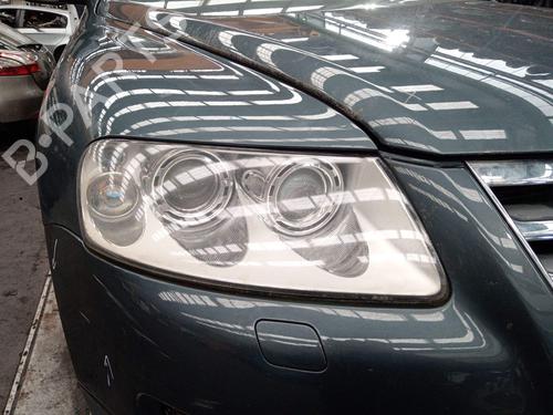 Used Right headlight Right headlight VW TOUAREG (7LA, 7L6, 7L7) 2.5 R5 TDI (174 hp) 38175108 38175108