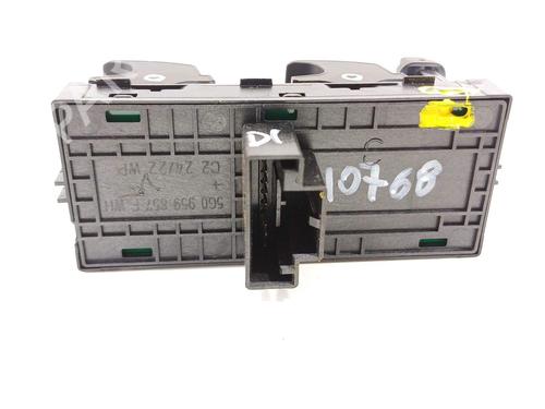 Left front window switch SEAT ARONA (KJ7, KJP) 1.0 TSI | BP24974376I27 - Image 4