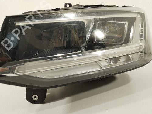 left-headlight-audi-q2-gab-gag-2016-33759330 main image