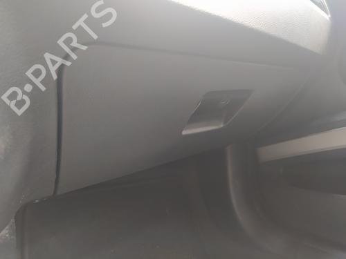 Used Glove box BMW 3 (E90) 320 d (163 hp) 18948885