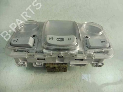 Interior roof light PEUGEOT 308 SW II (LC_, LJ_, LR_, LX_, L4_) 1.6 HDi / BlueHDi 115 (LCBHXM, LCBHXT) 96781446