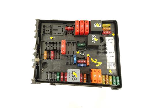 Used Fuse box Fuse box 29807971 29807971