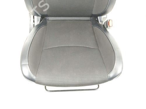 Right front seat CITROËN C4 AIRCROSS 1.6 HDi 115 | BP31665178C16 - Image 3