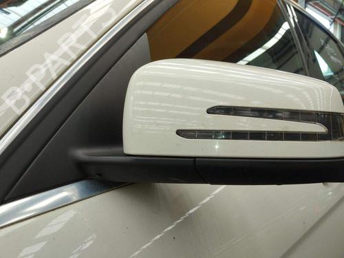 left-mirror-mercedes-benz-c-class-w204-2007-2008-2009-2010-2011-2012-2013-2014-2015-35906046 main image