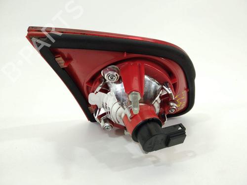 Right tailgate light VW PASSAT B6 (3C2) 2.0 TDI 16V 4motion | BP23132680C80 - Image 4