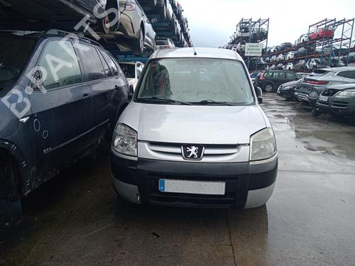 Fuse box PEUGEOT PARTNER MPV (5_, G_) 1.6 HDi 75 | BP31827684E1 