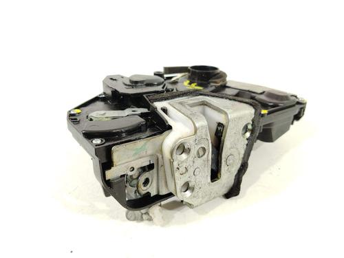 front-right-lock-suzuki-swift-iii-mz-ez-2005-18418748 main image