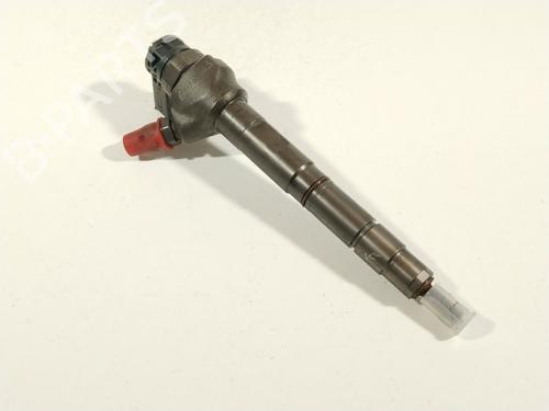 injector-vw-golf-vii-5g1-bq1-be1-be2-2012-2013-2014-2015-2016-2017-2018-2019-2020-2021-24615776 main image