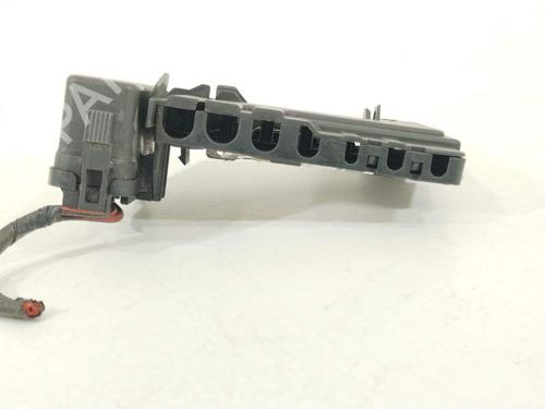 Used Fuse box Fuse box 36045837 36045837