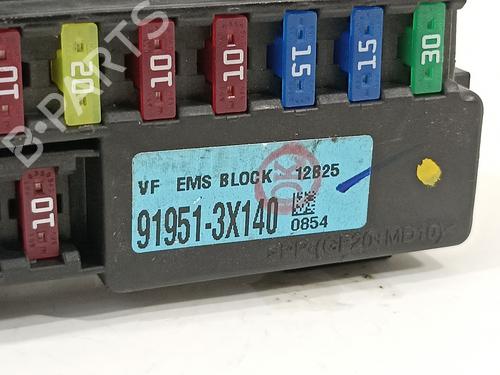 Fuse box HYUNDAI i30 (GD)  | BP18349480E1 