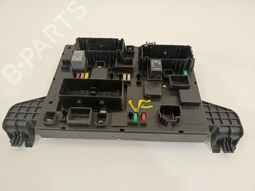 Used Fuse box OPEL ASTRA J (P10) [2009-2016]  15802541