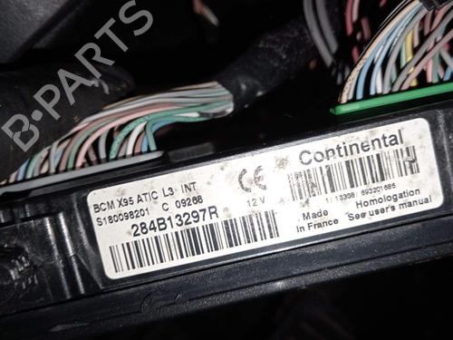 Used Electronic module Electronic module RENAULT MEGANE III Grandtour (KZ0/1) 1.9 dCi (KZ0J, KZ0N, KZ1S) (131 hp) 35952977 35952977
