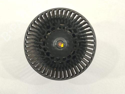Used Heater blower motor Heater blower motor PEUGEOT 207 (WA_, WC_) 1.6 HDi (90 hp) 38511394 38511394
