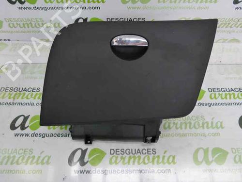 Used Glove box SEAT LEON (1P1) [2005-2013]  1851045