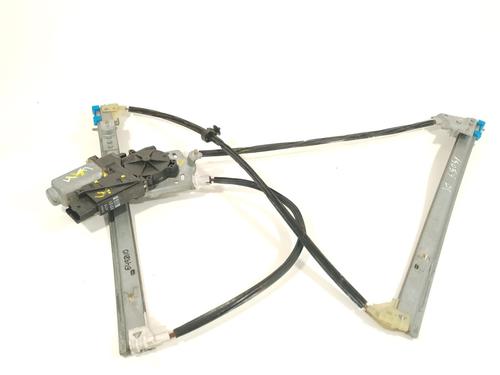 Lève-vitre avant droit RENAULT LAGUNA II (BG0/1_) 2.0 16V Turbo (BG0S, BG1L, BG1M) (163 hp) 28541479