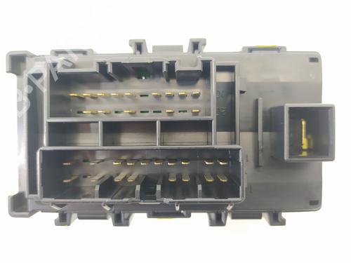 Fuse box KIA SPORTAGE III (SL)  | BP12529591E1 