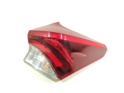 right-taillight-toyota-auris-_e18_-2012-2013-2014-2015-2016-2017-2018-16810340 main image