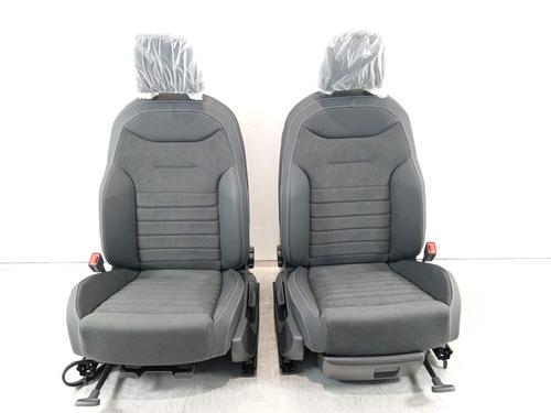 Used Seats set Seats set 19697688 19697688