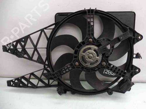 Used Radiator fan FIAT GRANDE PUNTO (199_) [2005-2025]  3492581