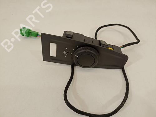 Used Climate control Climate control 20133590 20133590