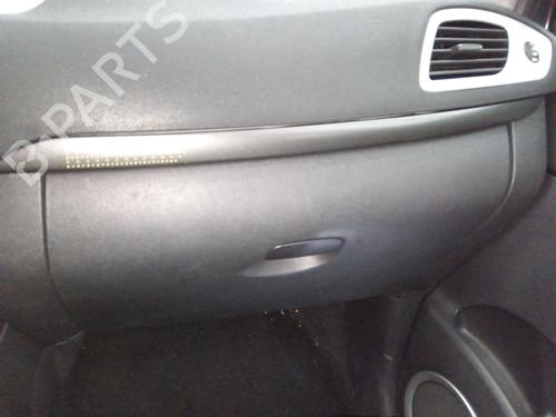 Used Glove box Glove box 38235249 38235249
