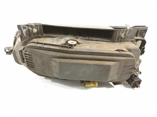 Right headlight CITROËN XANTIA (X1_, X2_) 2.0 HDI 90 | BP15466732C29 