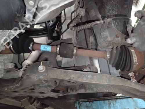 transmissao-frente-esquerda-kia-stonic-yb-2017-37460008 main image