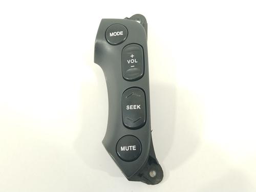 Used Steering wheel controls HYUNDAI SANTA FÉ II (CM) 2.2 CRDi (155 hp) 16810791