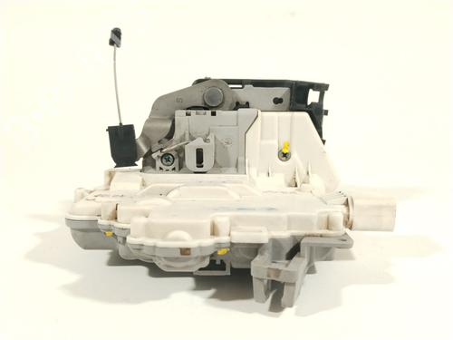 rear-left-lock-seat-toledo-iii-5p2-2004-2005-2006-2007-2008-2009-34701678 main image