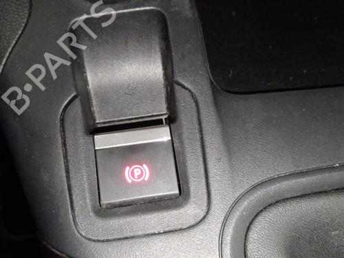 hand-brake-peugeot-rifter-2018-40453122 main image