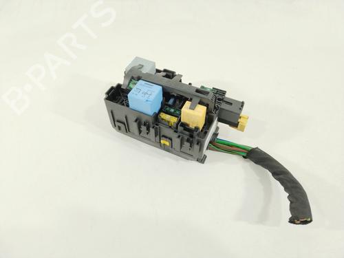 Used Fuse box PEUGEOT 308 II (LB_, LP_, LW_, LH_, L3_) [2013-2021]  29717432