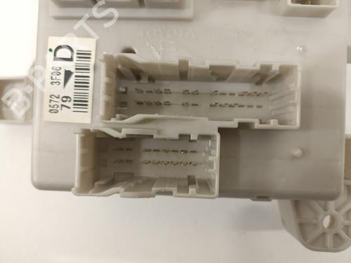 Fuse box TOYOTA LAND CRUISER PRADO (_J12_) 3.0 D-4D (KDJ120, KDJ125) | BP13643312E1 