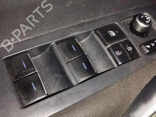 Used Left front window switch Left front window switch 39588061 39588061