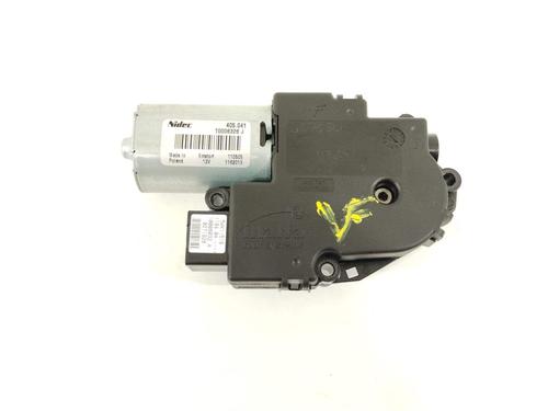 sunroof-engine-mercedes-benz-c-class-w204-2007-2008-2009-2010-2011-2012-2013-2014-2015-18649928 main image