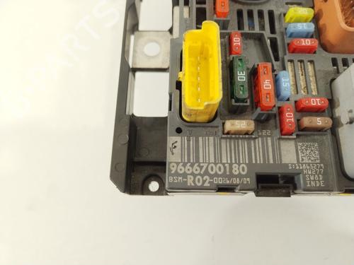 Fuse box PEUGEOT 407 (6D_) 1.6 HDi 110 (6D9HZC, 6D9HYC) | BP29994455E1