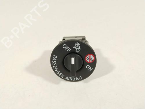 Used Switch Switch 36499441 36499441